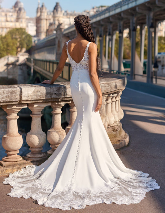 Fiona Wedding Dress